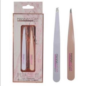 MannaKadar Beauty Pluck It 2 pc Tweezers
